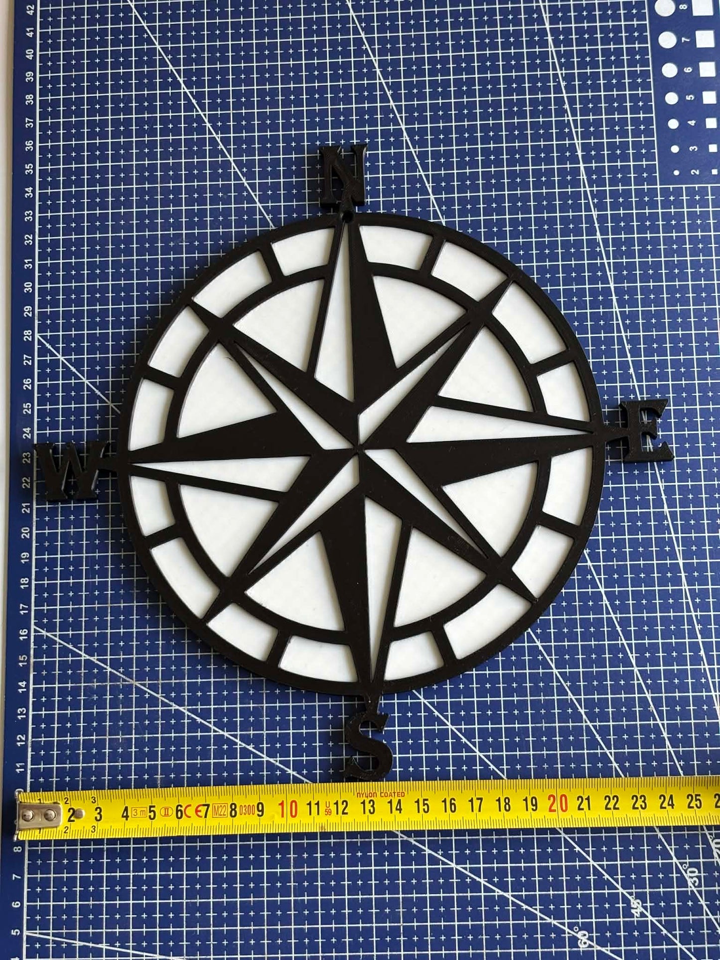 Décoration murale boussole étoile des vents pleine imprimée en 3D